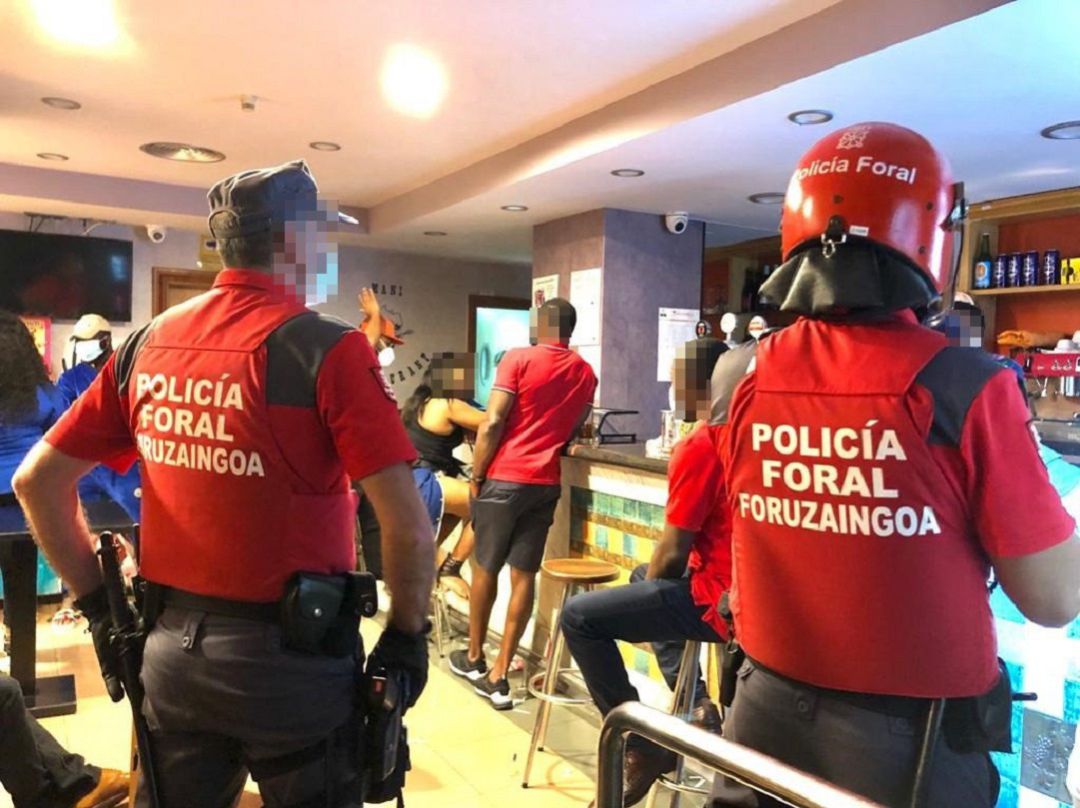 Policía Foral atiende 39 requerimientos y 18 accidentes este fin de semana Policía Foral atiende 39 requerimientos y 18 accidentes este fin de semana