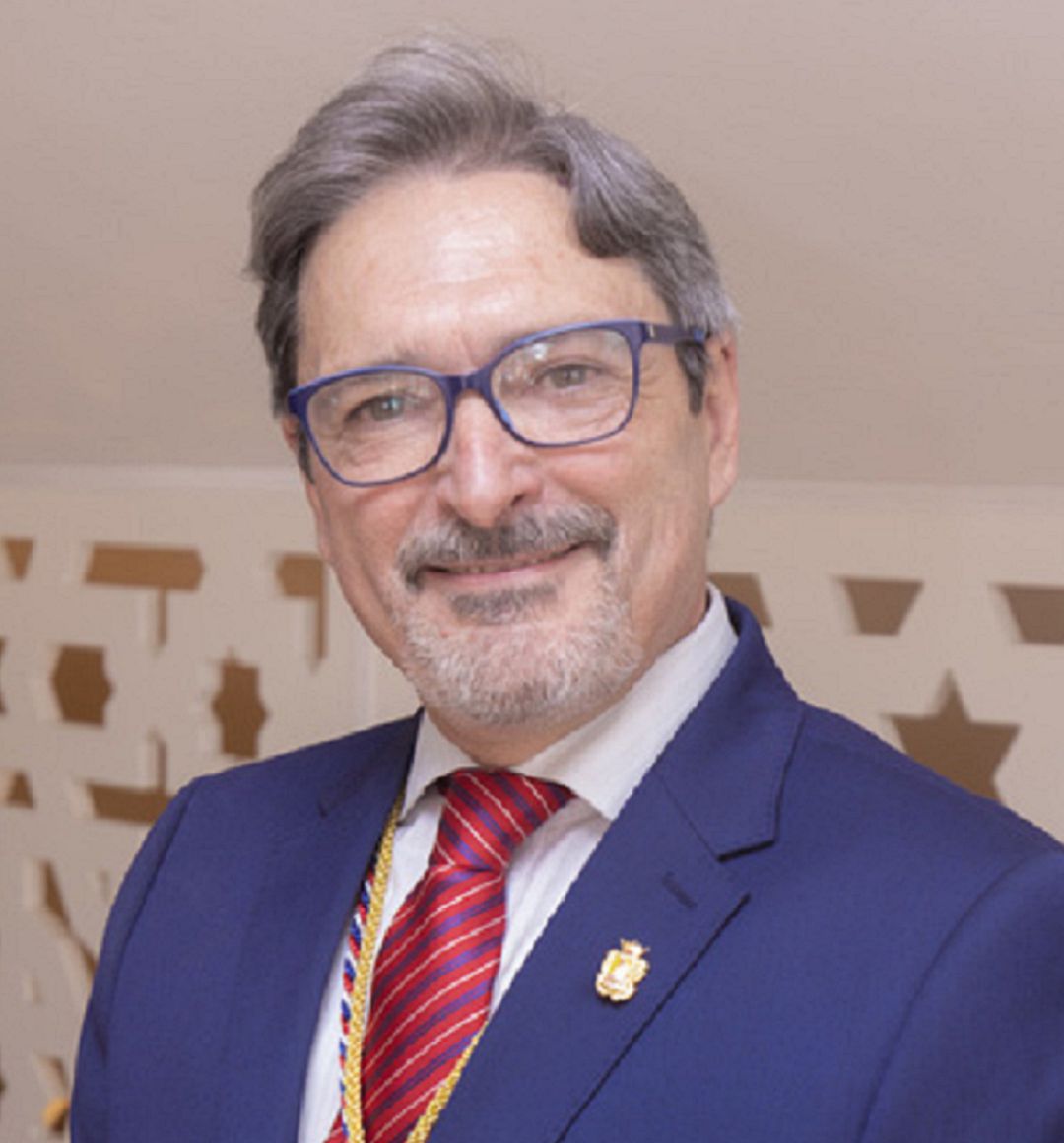 Valeriano Martín, alcalde de Alcaudete Valeriano Martín, alcalde de Alcaudete