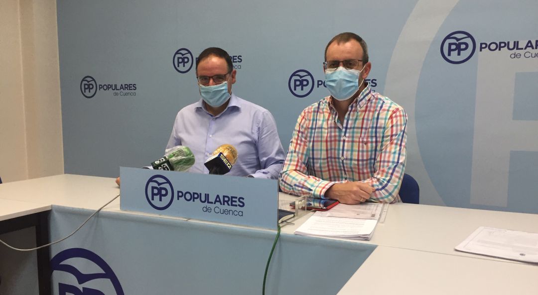 Benjamín Prieto (i) y Cayetano Solana (d) en la rueda de prensa Benjamín Prieto (i) y Cayetano Solana (d) en la rueda de prensa