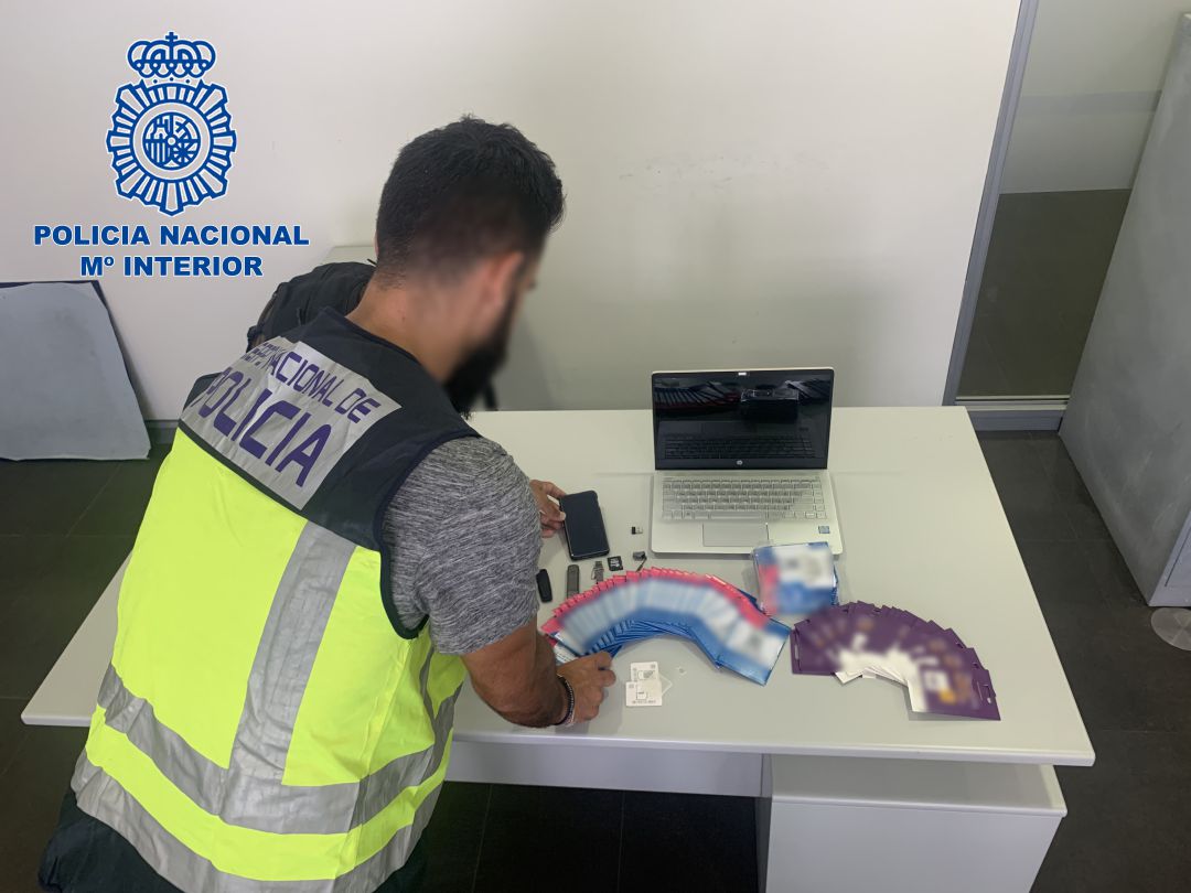 Material requisado al detenido Material requisado al detenido