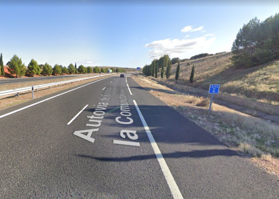 El accidente se ha producido en el km 8 de la A-43, sentido Valencia El accidente se ha producido en el km 8 de la A-43, sentido Valencia