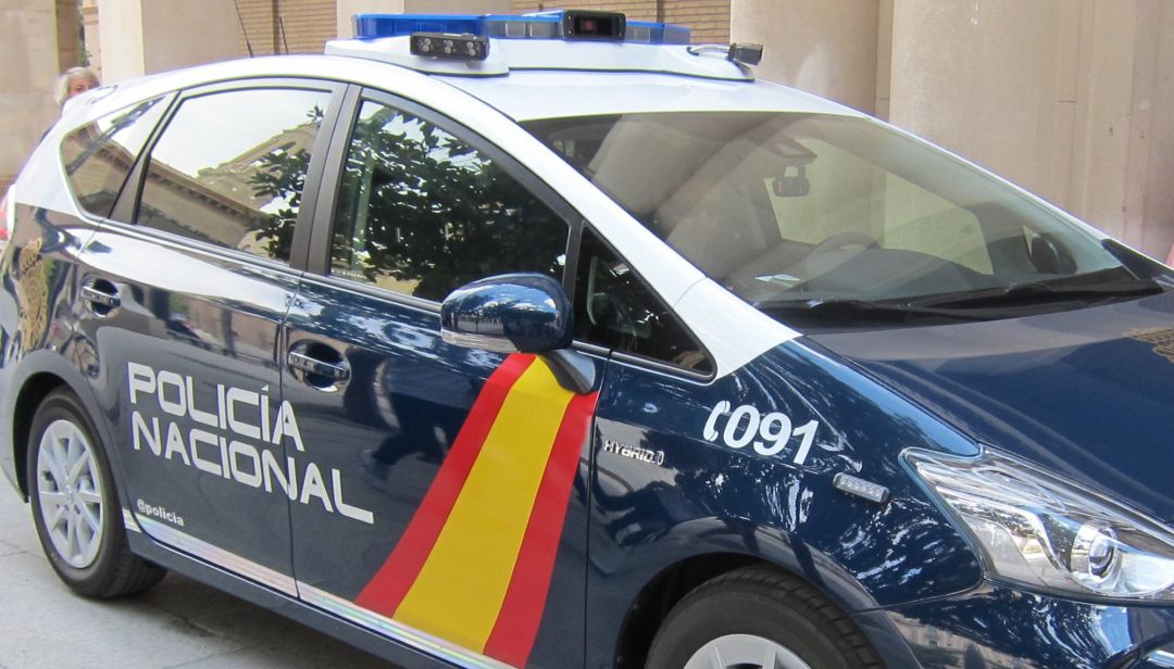 Coche de Policía Nacional Coche de Policía Nacional