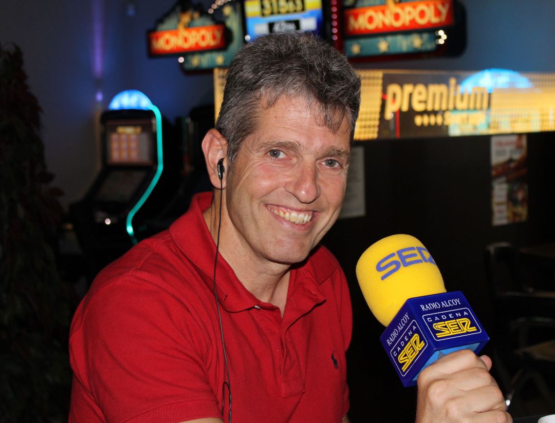 Juan Serrano, en un Café del Alcoyano en Ser Deportivos Juan Serrano, en un Café del Alcoyano en Ser Deportivos