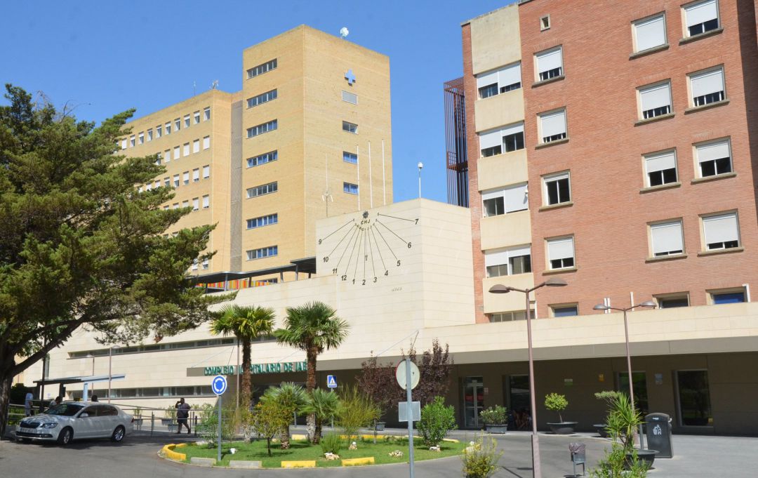 Acceso principal del hospital universitario de Jaén. Acceso principal del hospital universitario de Jaén.