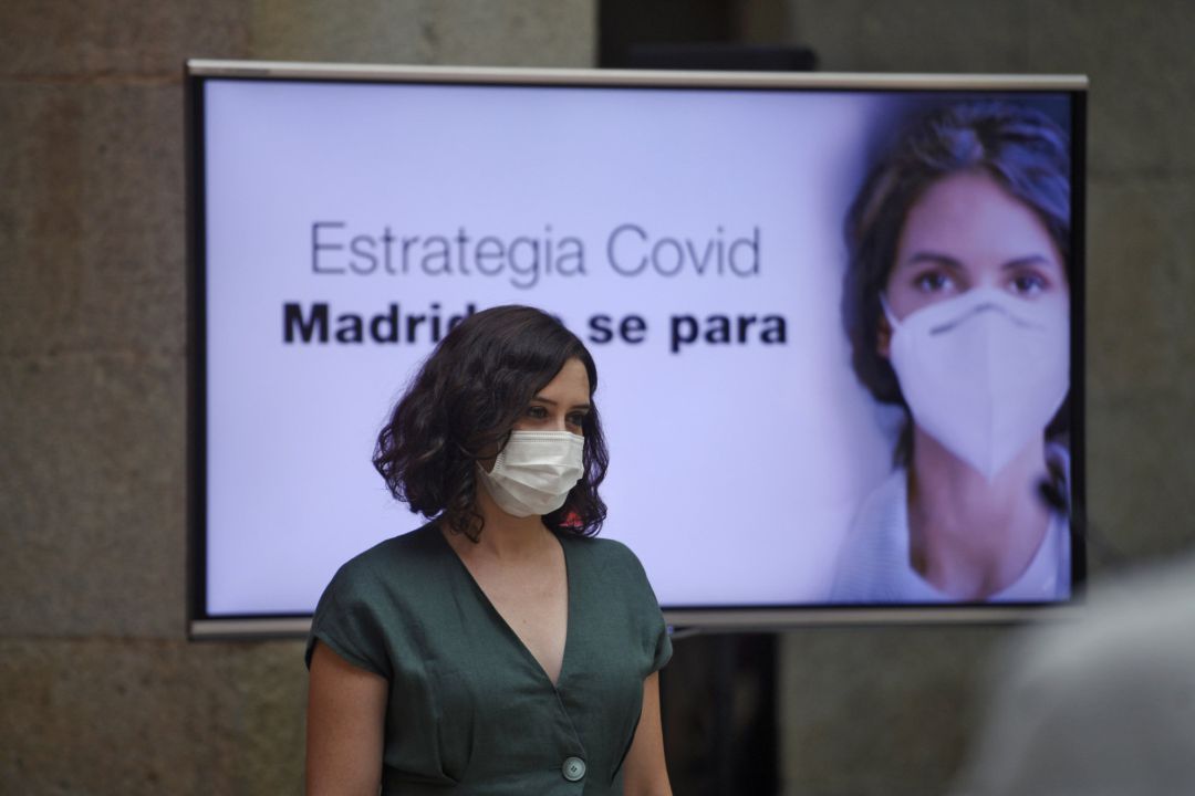 La presidenta de la Comunidad de Madrid, Isabel Díaz Ayuso, presenta la estrategia de continuidad del Covid-19, en la Casa de Correos, Madrid (España), a 28 de julio de 2020. La presidenta de la Comunidad de Madrid, Isabel Díaz Ayuso, presenta la estrategia de continuidad del Covid-19, en la Casa de Correos, Madrid (España), a 28 de julio de 2020.