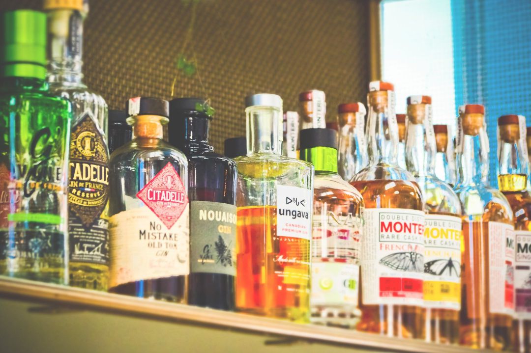 Comerciantes de tiendas en las que se vende alcohol critican las restricciones al ocio nocturno Comerciantes de tiendas en las que se vende alcohol critican las restricciones al ocio nocturno