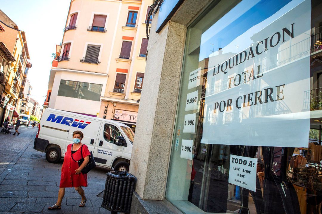 Un escaparate de un comercio en Aranda de Duero Un escaparate de un comercio en Aranda de Duero