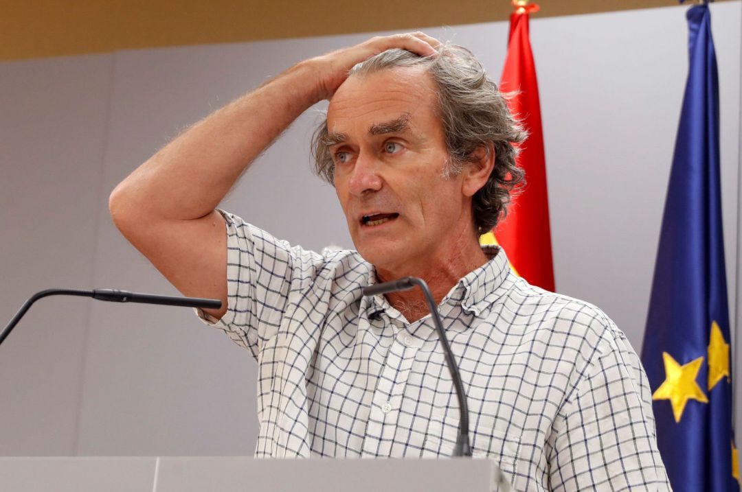 El director del Centro de Coordinación de Alertas y Emergencias Sanitarias (CCAES), Fernando Simón, en la rueda de prensa de este jueves en Madrid. El director del Centro de Coordinación de Alertas y Emergencias Sanitarias (CCAES), Fernando Simón, en la rueda de prensa de este jueves en Madrid.
