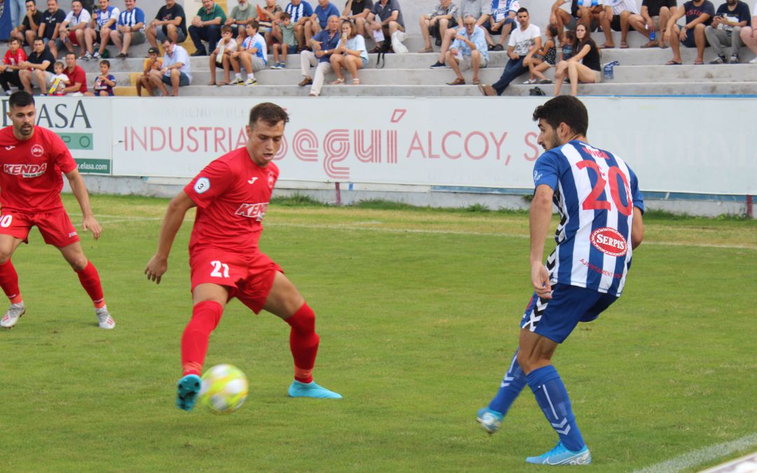 Ruba en uno de los partidos que el Alcoyano ha jugado en el Collao esta temporada donde encadenó 27 jornadas sin perder Ruba en uno de los partidos que el Alcoyano ha jugado en el Collao esta temporada donde encadenó 27 jornadas sin perder