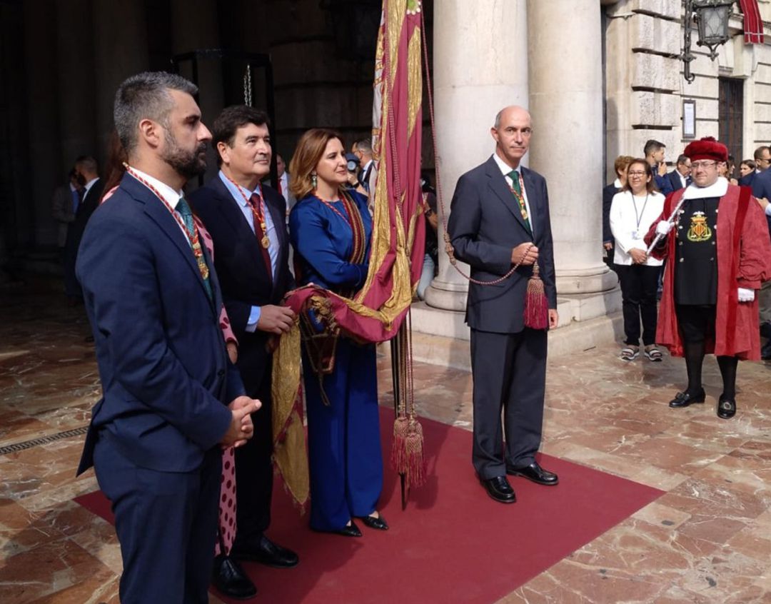 El Ayuntamiento de València suspende los actos oficiales del 9 d'Octubre El Ayuntamiento de València suspende los actos oficiales del 9 d'Octubre