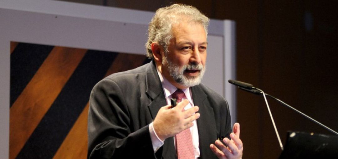 Daniel López Acuña, profesor de la Escuela Andaluza de Salud Pública Daniel López Acuña, profesor de la Escuela Andaluza de Salud Pública
