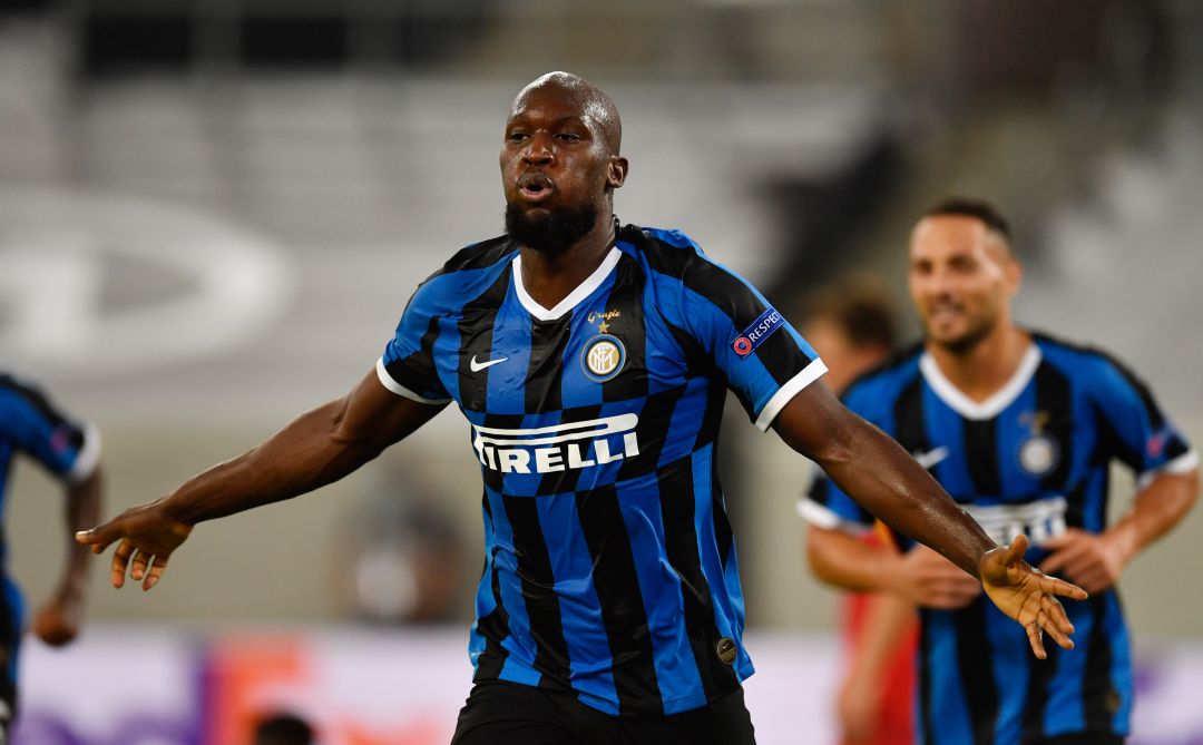 Lukaku celebra el segundo gol del Inter Lukaku celebra el segundo gol del Inter