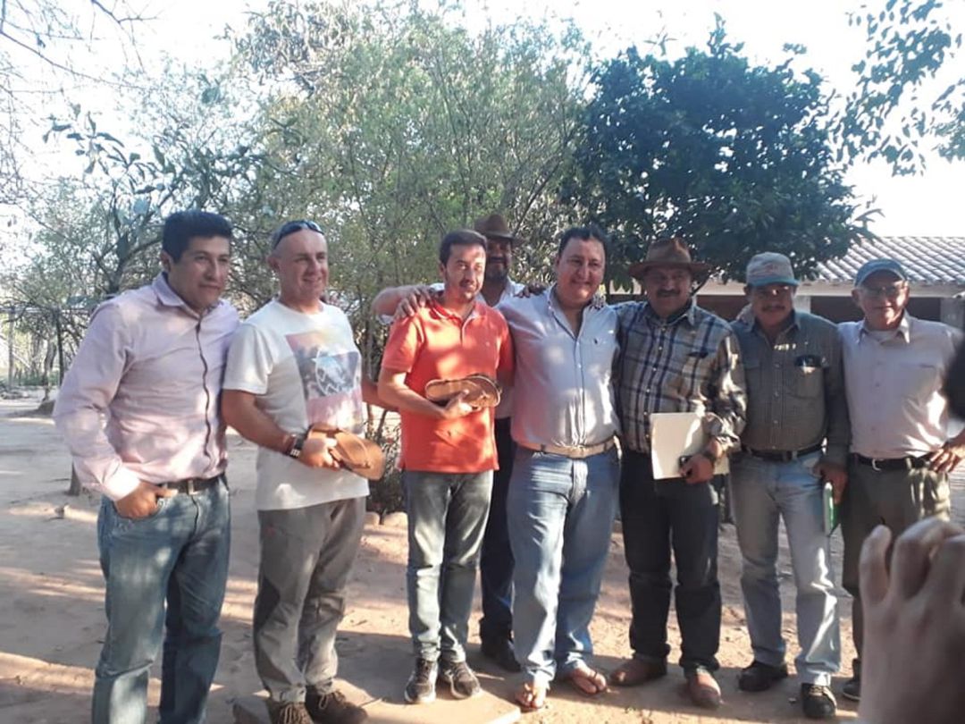 Foto de Archivo: Miembros de ADIMAN en Bolivia en 2018 Foto de Archivo: Miembros de ADIMAN en Bolivia en 2018