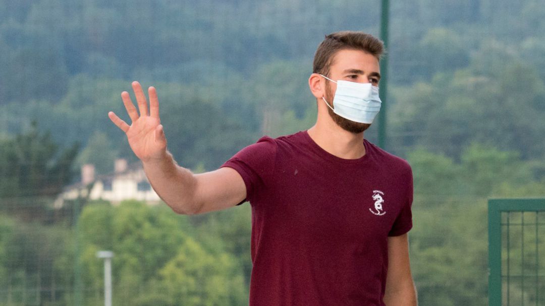 Unai Simón llega a las instalaciones de Lezama Unai Simón llega a las instalaciones de Lezama