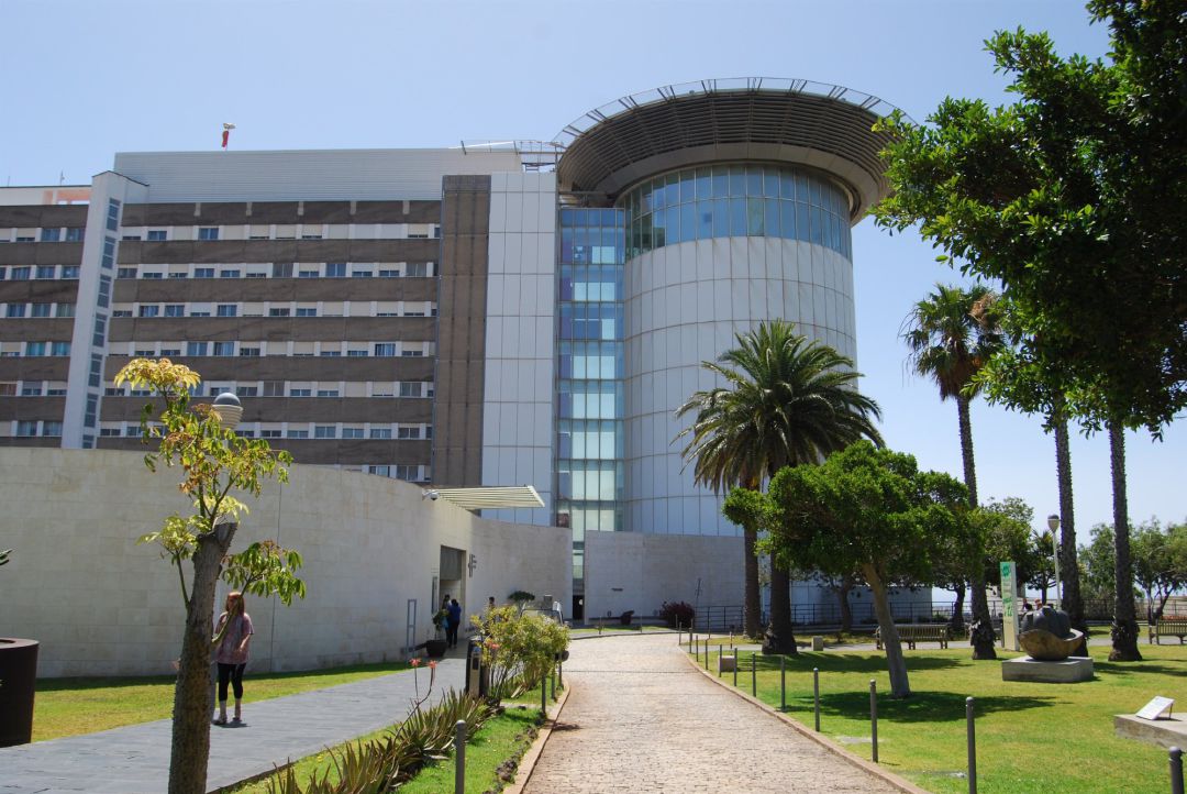 Hospital Universitario de Canarias (HUC) Hospital Universitario de Canarias (HUC)