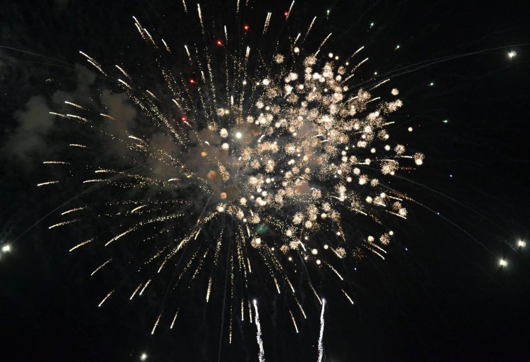 Fuegos artificiales Fuegos artificiales