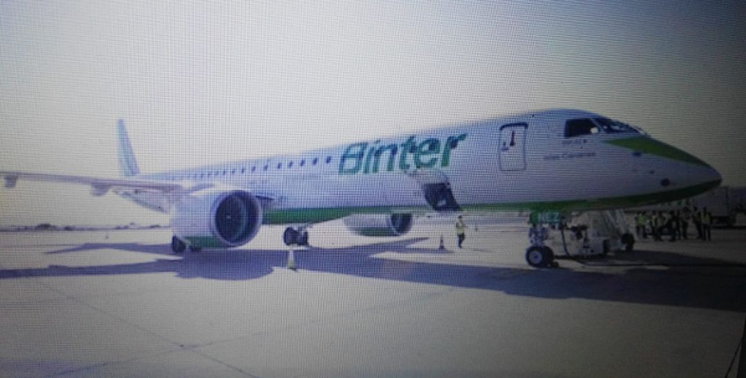 Uno de los aviones de Binter Uno de los aviones de Binter