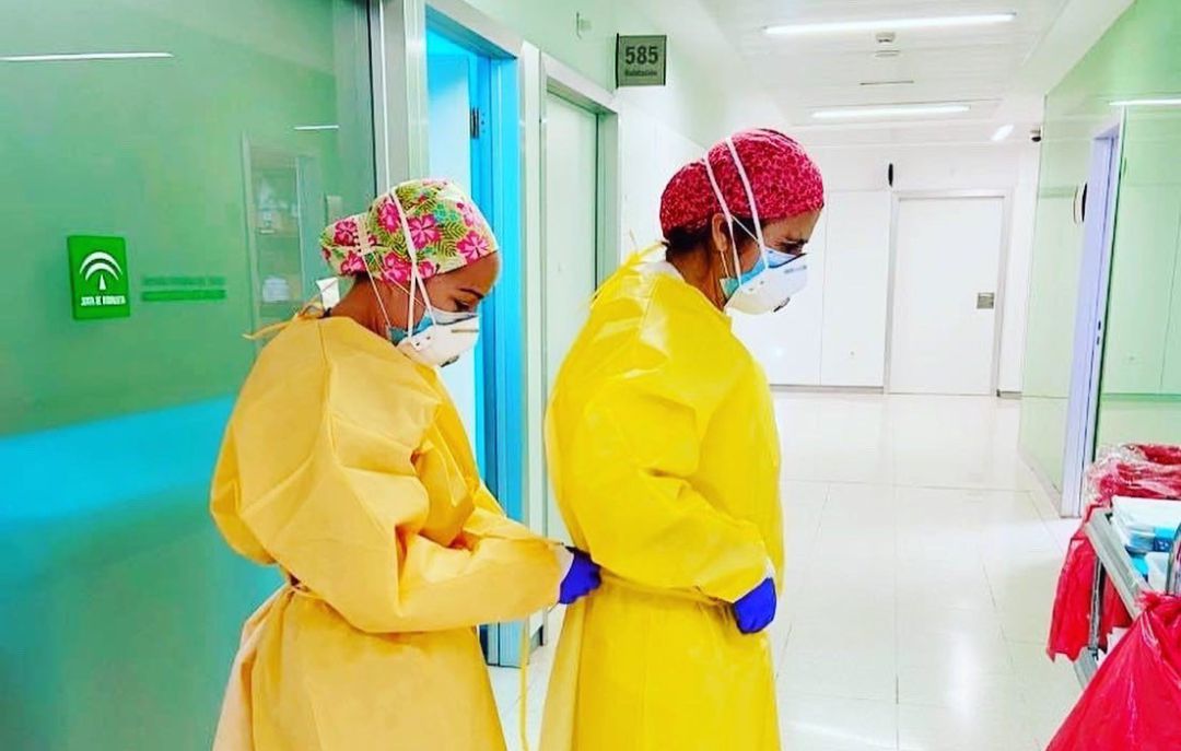 Nota Mantenimiento Circuitos Atención Covid En El Hospital Virgen De La Victoria. Nota Mantenimiento Circuitos Atención Covid En El Hospital Virgen De La Victoria.