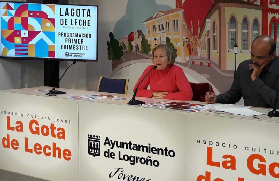 Elisabeth Peltzer durante una rueda de prensa Elisabeth Peltzer durante una rueda de prensa