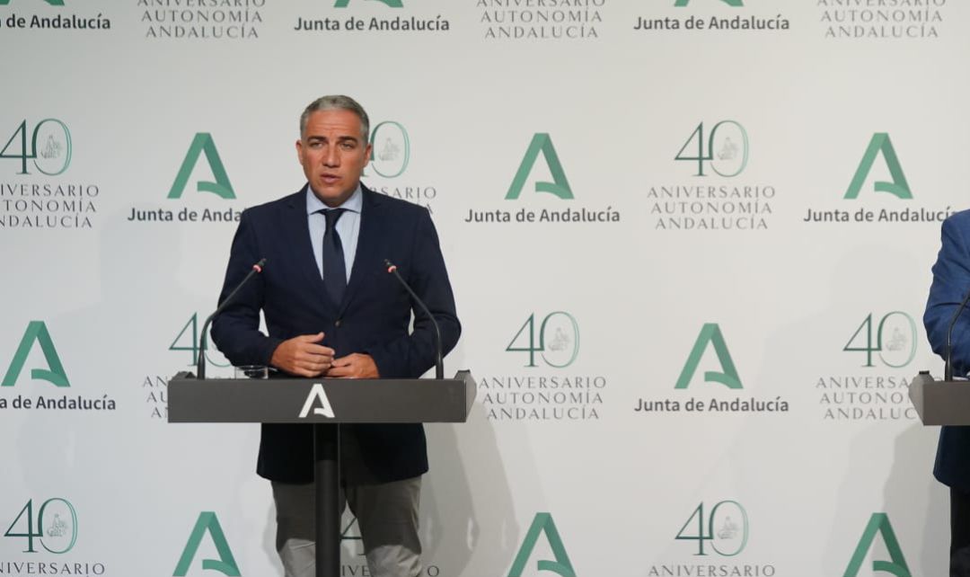 El consejero de la Presidencia de la Junta de Andalucía, Elías Bendodo, durante su comparecencia del este jueves El consejero de la Presidencia de la Junta de Andalucía, Elías Bendodo, durante su comparecencia del este jueves