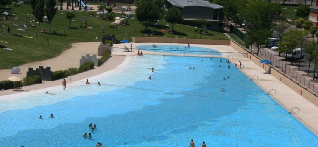 El consistorio defiende que el aforo de las piscinas siempre fue superior al que dice el PP y que, en todo caso, nunca se ha incumplido El consistorio defiende que el aforo de las piscinas siempre fue superior al que dice el PP y que, en todo caso, nunca se ha incumplido