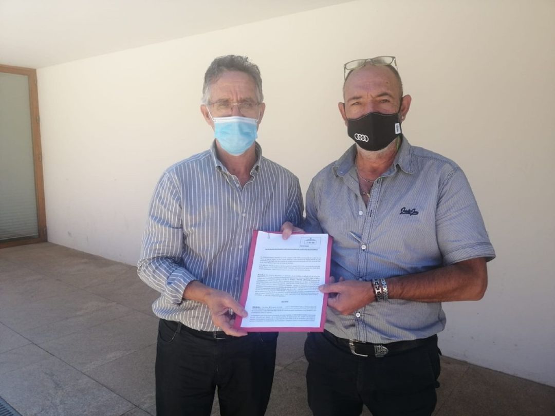 Acuden al juzgado contra el secretario de Velilla del Río Carrión (Palencia) Acuden al juzgado contra el secretario de Velilla del Río Carrión (Palencia)
