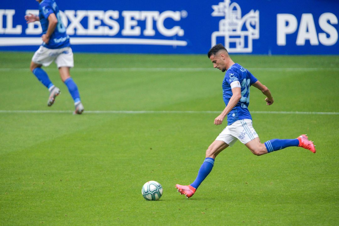 Sergio Tejera, en un partido con el Real Oviedo. Sergio Tejera, en un partido con el Real Oviedo.