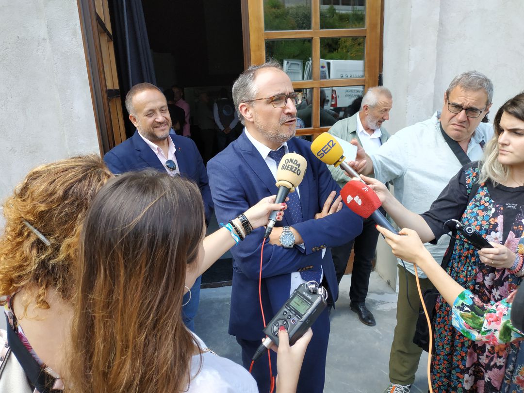 El alcalde de Ponferrada, Olegario Ramón. El alcalde de Ponferrada, Olegario Ramón.