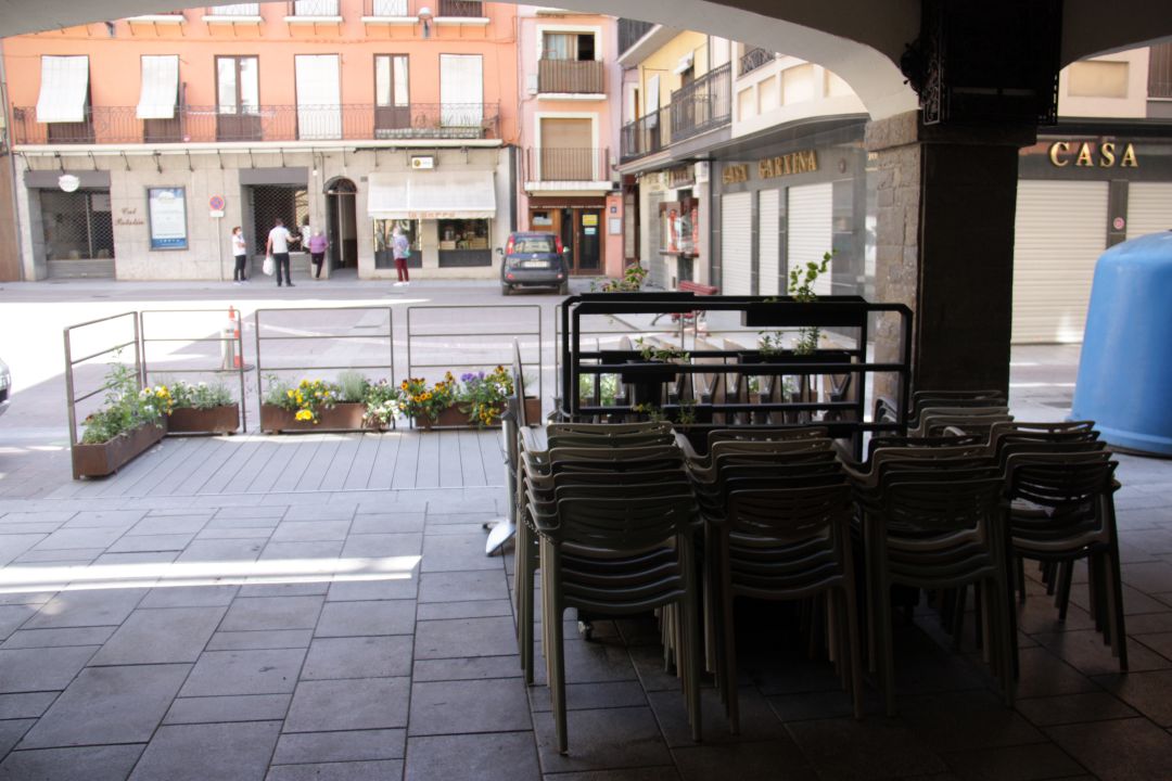 Foto d'arxiu de la terrassa d'un establiment d'hostaleria de La Seu d'Urgell. Foto d'arxiu de la terrassa d'un establiment d'hostaleria de La Seu d'Urgell.