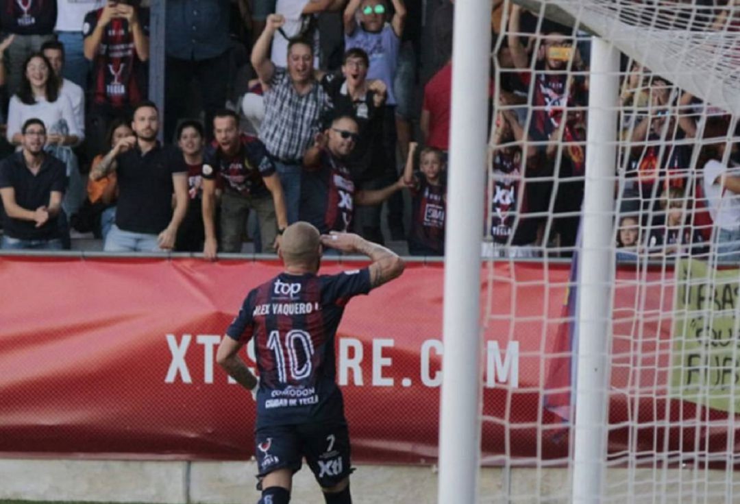 Álex Vaquero celebrando un gol la pasada campaña Álex Vaquero celebrando un gol la pasada campaña