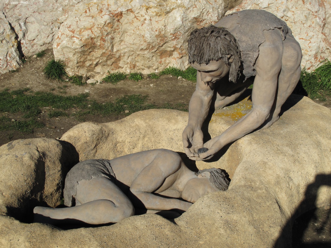 Recreación de un enterramiento en el Parque Arqueológico de Atapuerca, Burgos Recreación de un enterramiento en el Parque Arqueológico de Atapuerca, Burgos