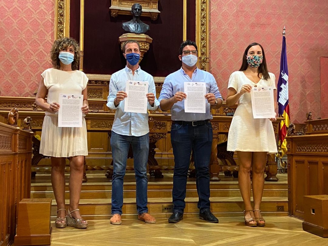 Los portavoces en el Consell de El Pi, Xisca Mora; del Partido Popular, Llorenç Galmés; de Vox, Toni Gili, y de Ciudadanos, Beatriz Camiña solicitan un pleno extrordinario Los portavoces en el Consell de El Pi, Xisca Mora; del Partido Popular, Llorenç Galmés; de Vox, Toni Gili, y de Ciudadanos, Beatriz Camiña solicitan un pleno extrordinario