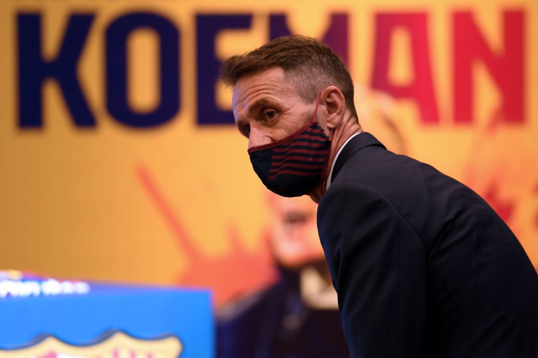 El responsable de la secretaría técnica del FC Barcelona, Ramon Planes interviene durante el acto de presentación del portugués Trincao El responsable de la secretaría técnica del FC Barcelona, Ramon Planes interviene durante el acto de presentación del portugués Trincao
