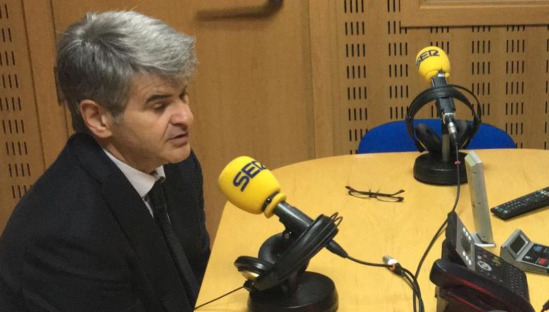 El director gerente del SES, Celiano Franco en una entrevista en la SER El director gerente del SES, Celiano Franco en una entrevista en la SER