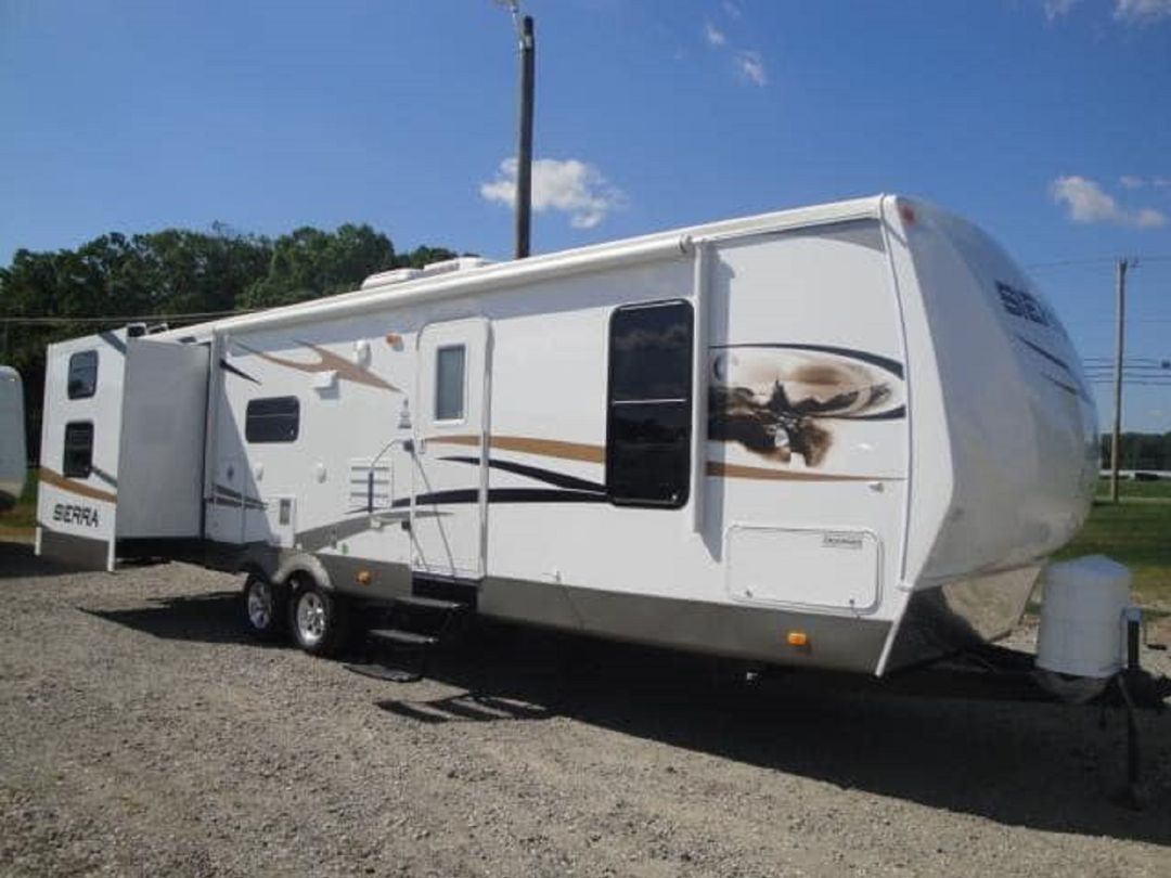 Gana Medina promueve que se faciliten servicios para el turismo de autocaravanas Gana Medina promueve que se faciliten servicios para el turismo de autocaravanas