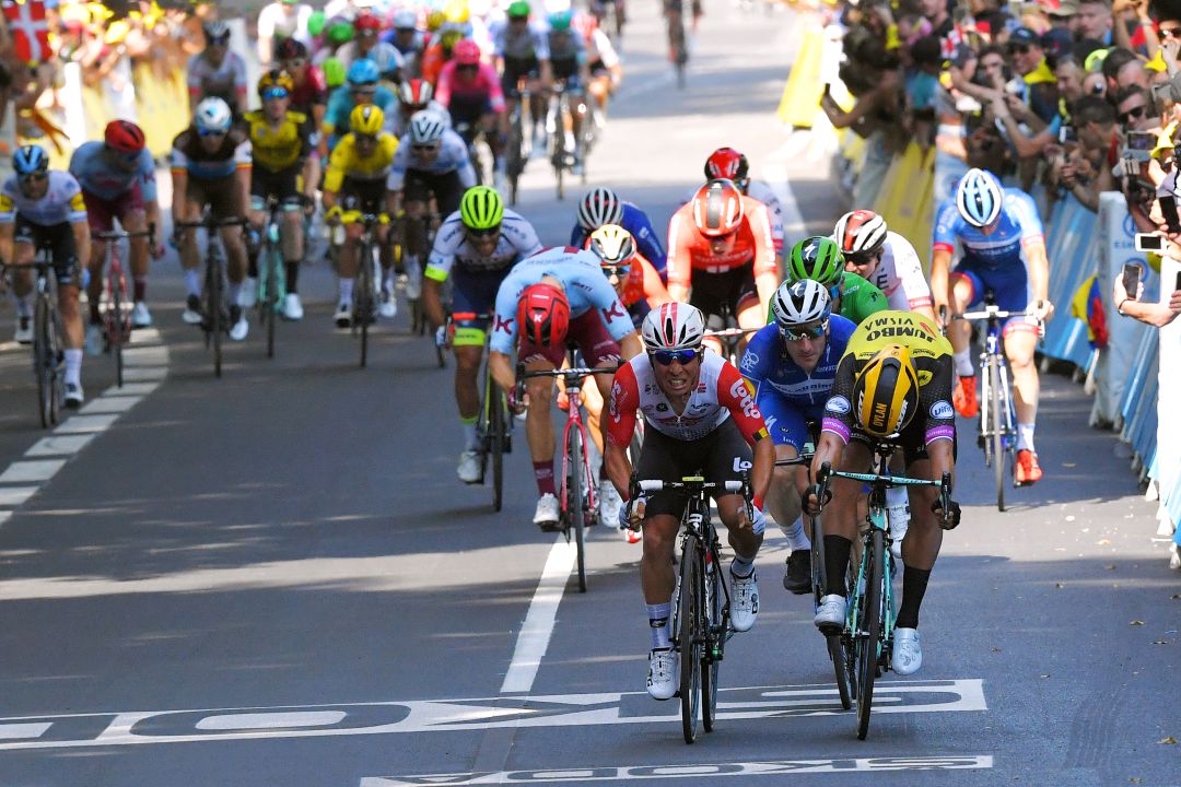 Llegada a meta en el Tour de Francia Llegada a meta en el Tour de Francia