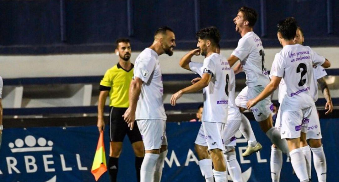 Los jugadores del Real Jaén celebran el tanto de Javilillo ante el Linares en el pasado play-off. Los jugadores del Real Jaén celebran el tanto de Javilillo ante el Linares en el pasado play-off.