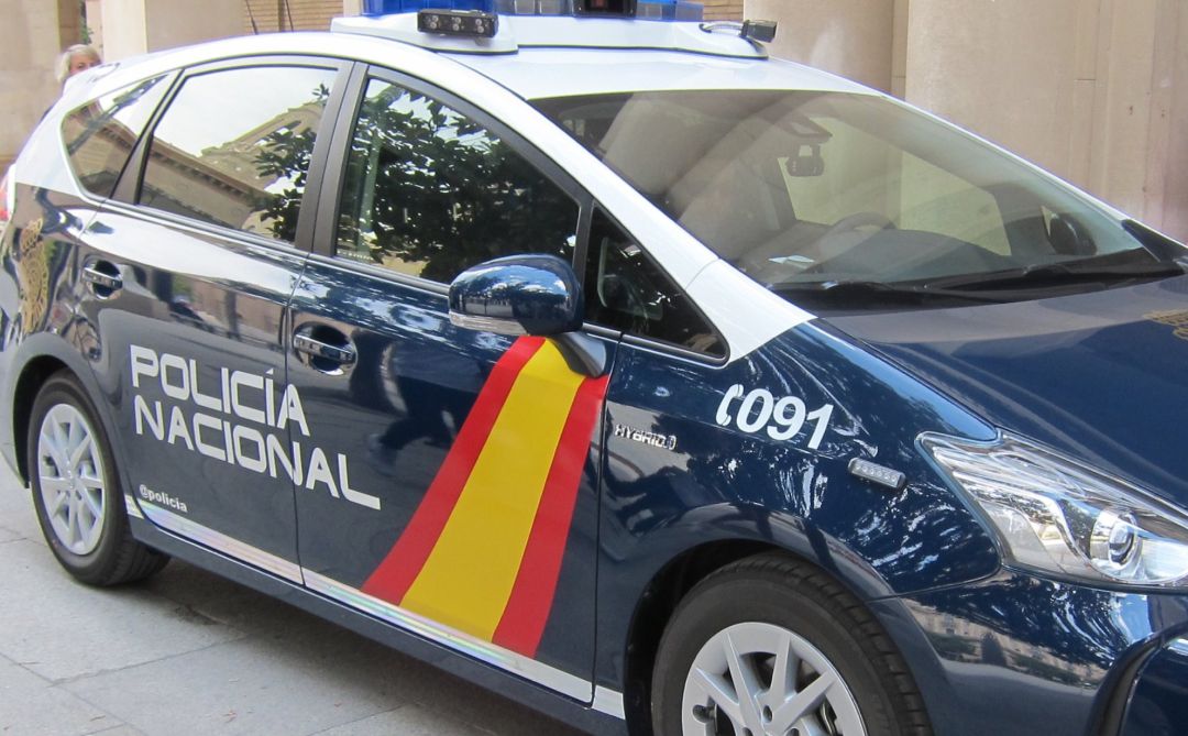 El estanco está situado en el Paseo de la Rosa El estanco está situado en el Paseo de la Rosa