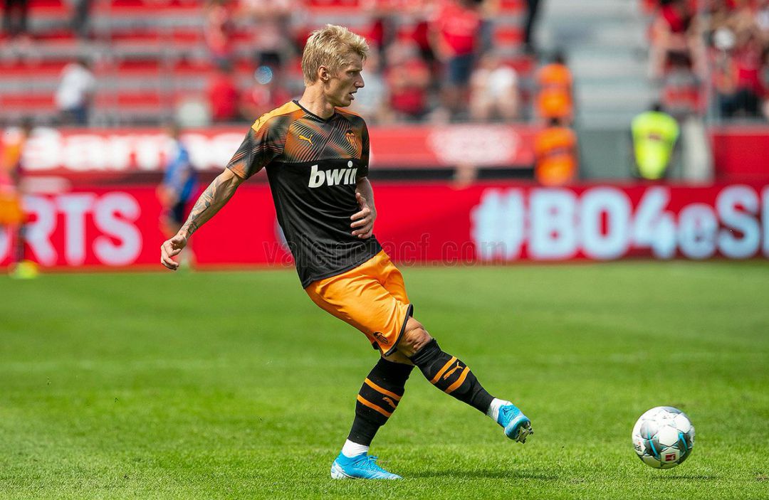 Daniel Wass, durante un encuentro con el Valencia CF. Daniel Wass, durante un encuentro con el Valencia CF.