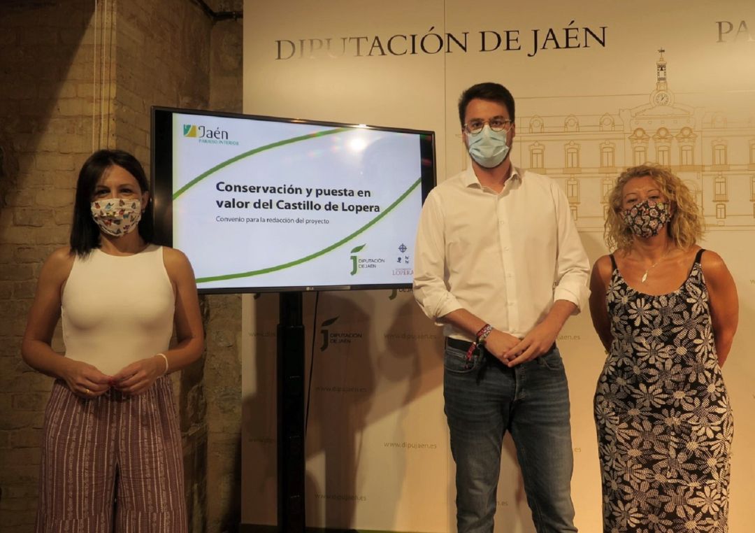 Presentación del convenio de colaboración entre Diputación de Jaén y Ayuntamiento de Lopera. Presentación del convenio de colaboración entre Diputación de Jaén y Ayuntamiento de Lopera.