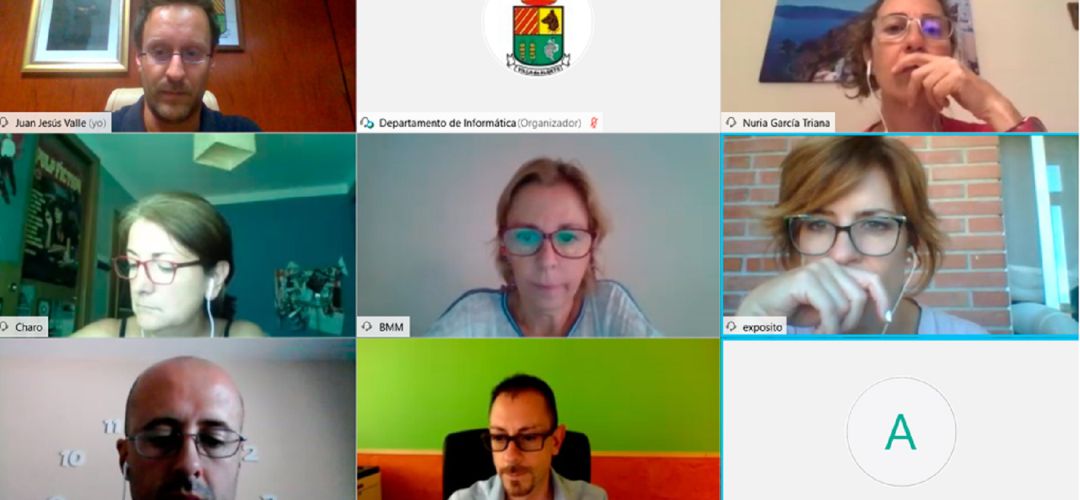 Reunión con los directores Reunión con los directores