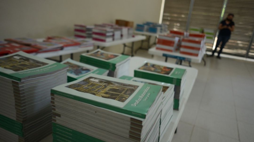 El Ayuntamiento de La Seca ya ha entregado los libros de texto a los estudiantes del municipio El Ayuntamiento de La Seca ya ha entregado los libros de texto a los estudiantes del municipio