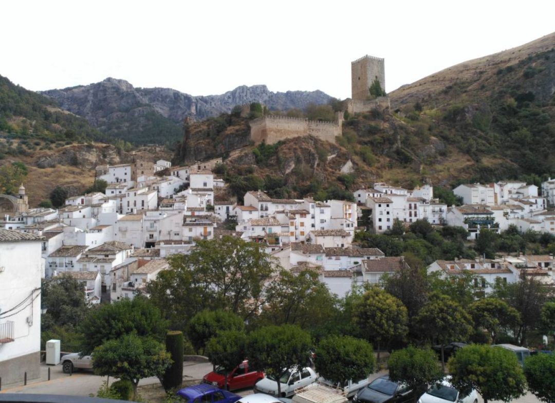 Panorámica de Cazorla desde el balcón Zabaleta Panorámica de Cazorla desde el balcón Zabaleta