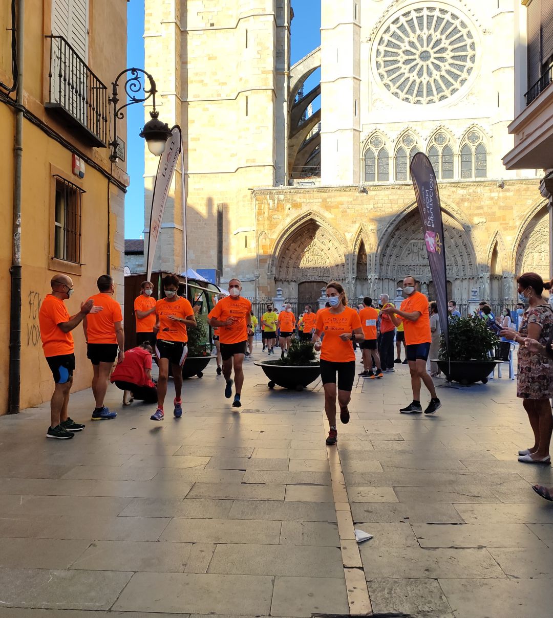 La décima edición comenzó en la Plaza de la Catedral La décima edición comenzó en la Plaza de la Catedral
