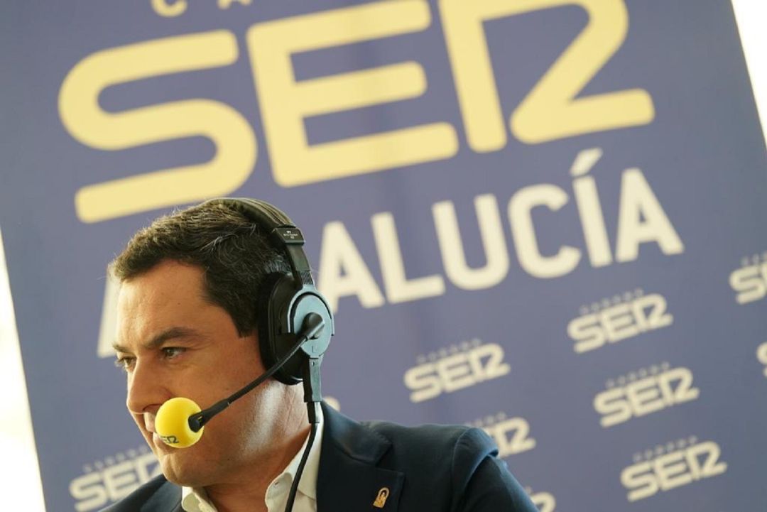 El presidente de la Junta, Juan Manuel Moreno Bonilla durante una intervención en la Cadena Ser Andalucía El presidente de la Junta, Juan Manuel Moreno Bonilla durante una intervención en la Cadena Ser Andalucía