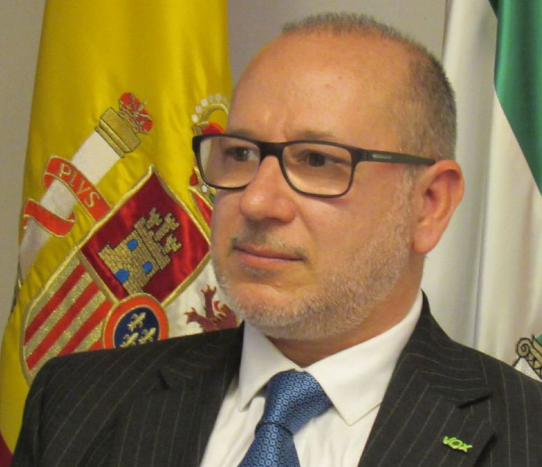 Francisco José Alcaraz, de VOX, fué el presidente de la Asociación de Víctimas del Terrorismo en España Francisco José Alcaraz, de VOX, fué el presidente de la Asociación de Víctimas del Terrorismo en España