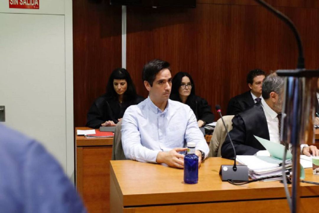 Rodrigo Lanza, durante la lectura del veredicto en la Audiencia Provincial de Zaragoza Rodrigo Lanza, durante la lectura del veredicto en la Audiencia Provincial de Zaragoza