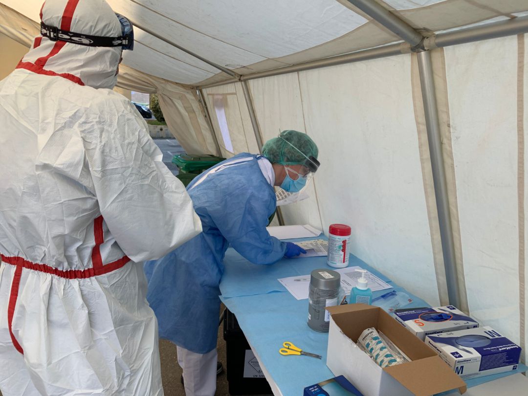 Les proves del cribatge massiu es faran a la carpa de Covid-exprés devora del centre de salut de Canal Salat. Les proves del cribatge massiu es faran a la carpa de Covid-exprés devora del centre de salut de Canal Salat.