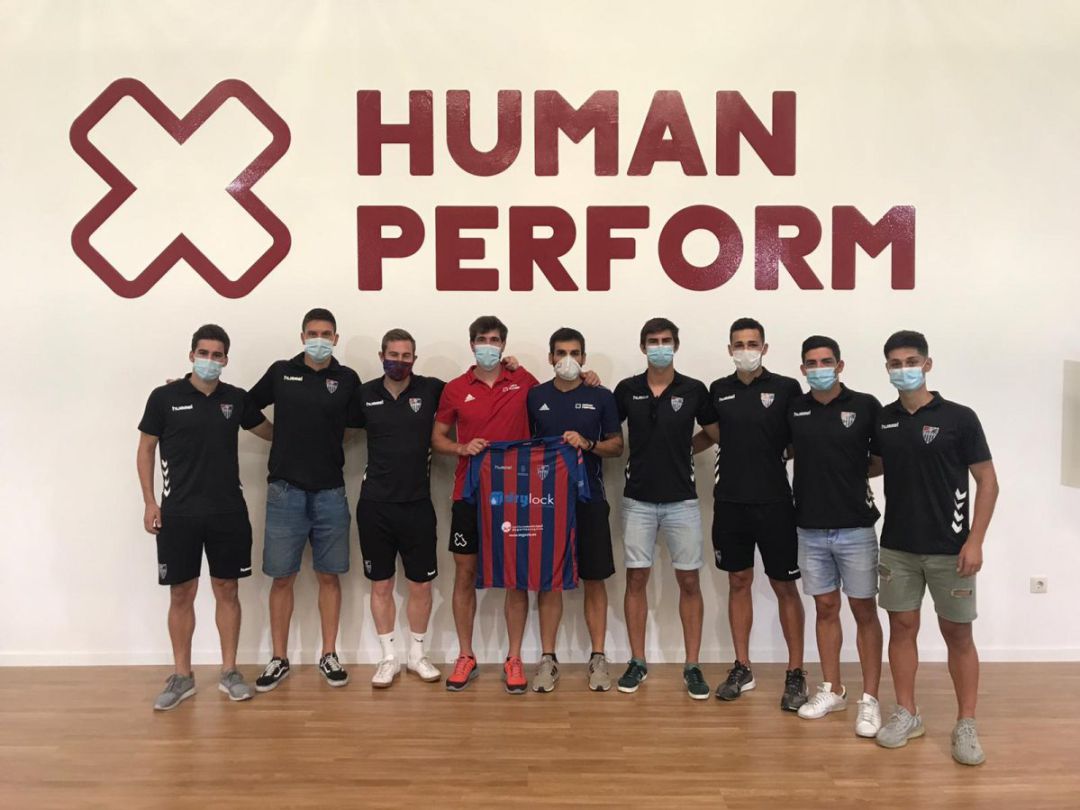 Jugadores de la Gimnástica Segoviana en las instalaciones de Human Perform en el Polígono El Cerro Jugadores de la Gimnástica Segoviana en las instalaciones de Human Perform en el Polígono El Cerro