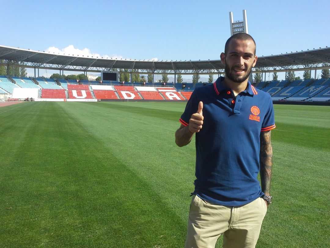 Alex Vidal quiere volver al Almería. Alex Vidal quiere volver al Almería.